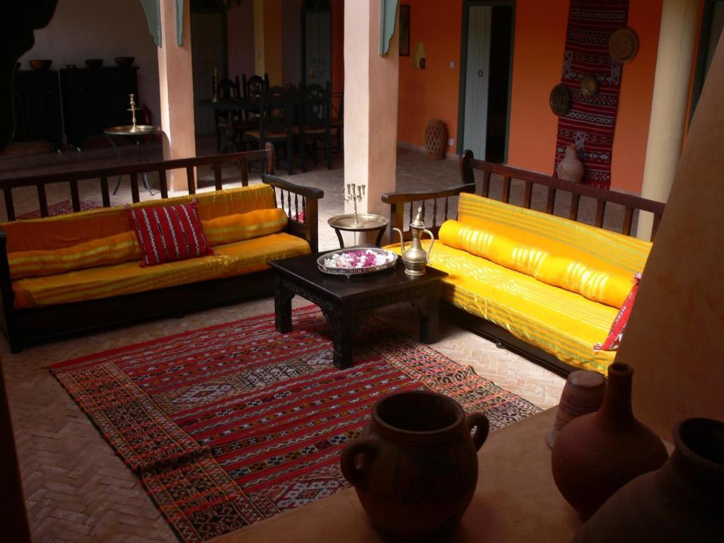 Riad Douar Des Oliviers El Arba Exterior foto